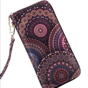 Loveme Circle Double Zip Clutch/ Wrislet Wallet